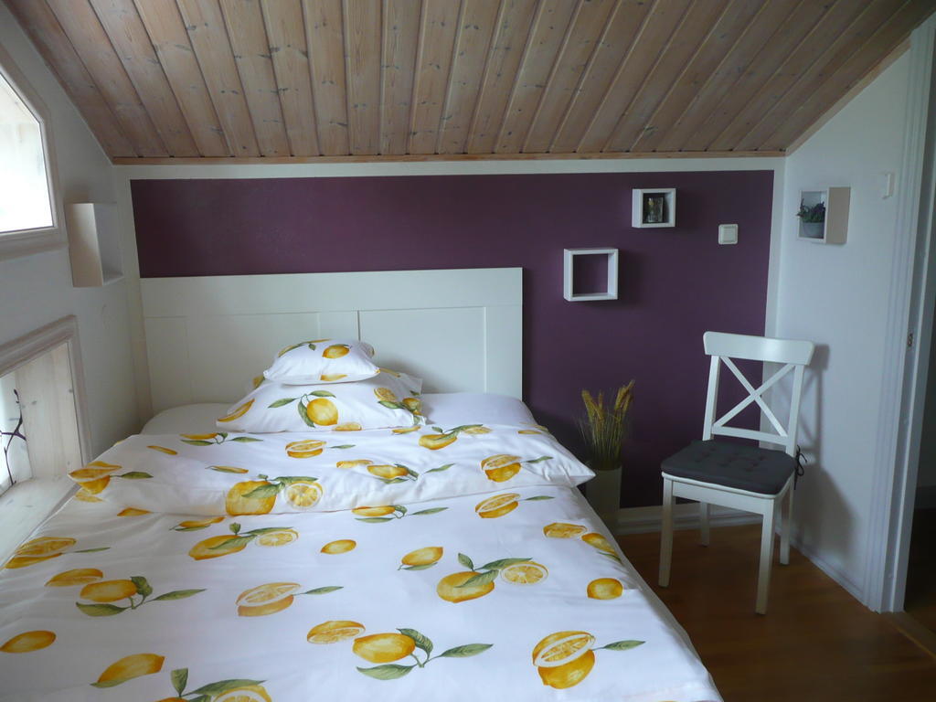 Skogis Bed & Breakfast Katrineholm Δωμάτιο φωτογραφία
