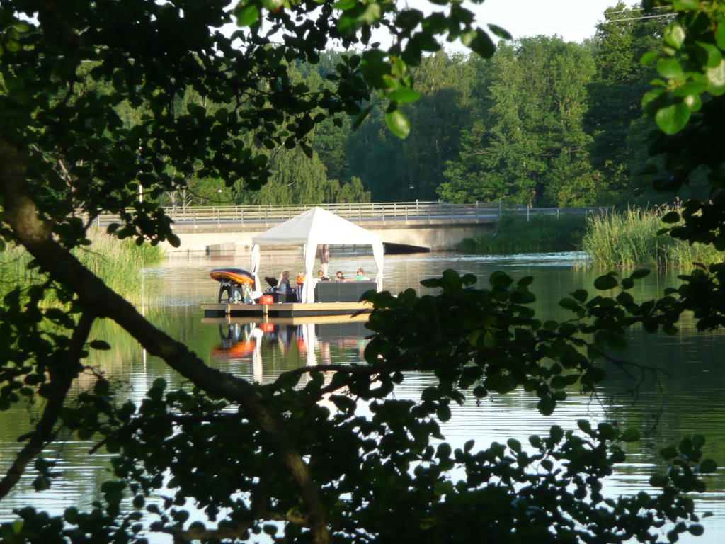 Skogis Bed & Breakfast Katrineholm Εξωτερικό φωτογραφία