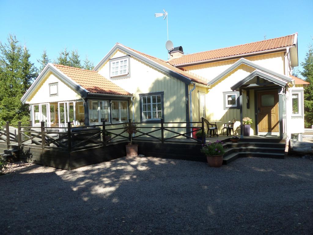 Skogis Bed & Breakfast Katrineholm Εξωτερικό φωτογραφία