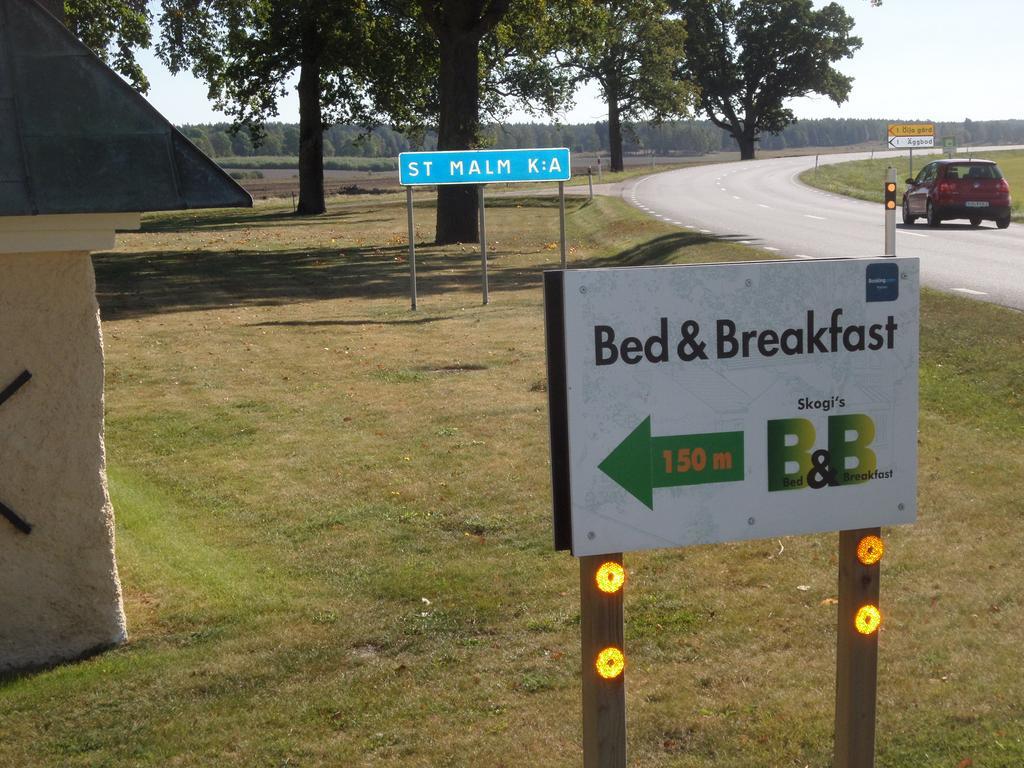 Skogis Bed & Breakfast Katrineholm Εξωτερικό φωτογραφία