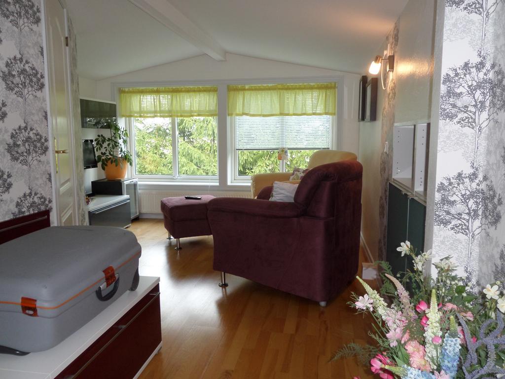 Skogis Bed & Breakfast Katrineholm Εξωτερικό φωτογραφία